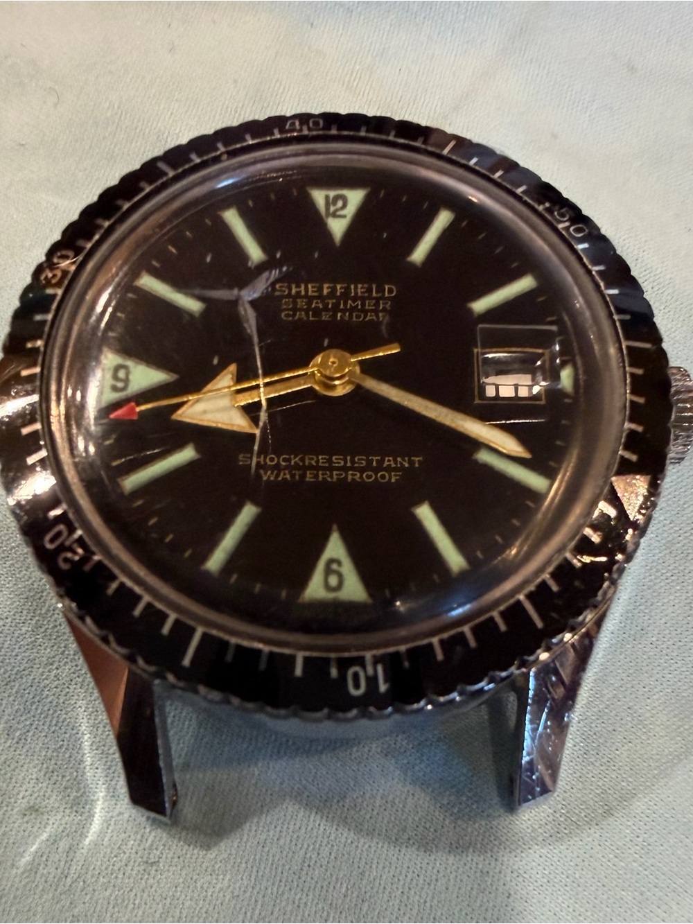 Very rare Sheffield Dive-Style Men's Watch - Black Dial with Luminous Markers
